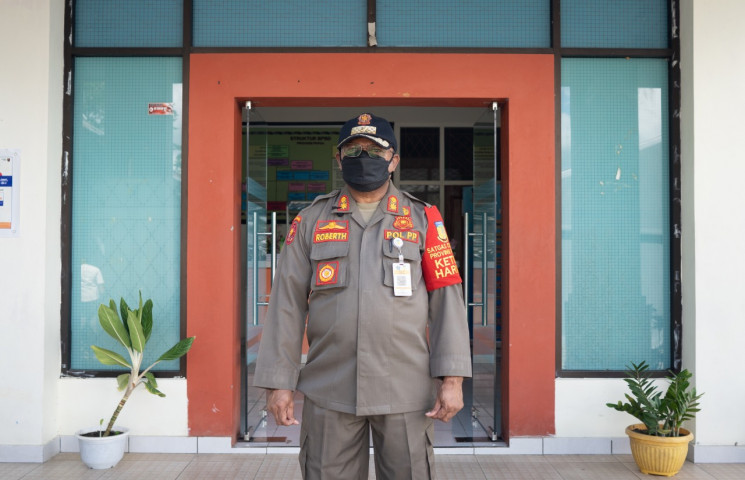 Kabupaten dan Kota Diminta Tingkatkan Pengawasan Bagi Warga Isoman